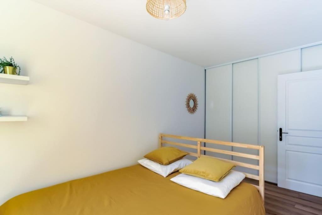 2 Bedroom Apartment In The Heart Of Марсель Екстер'єр фото